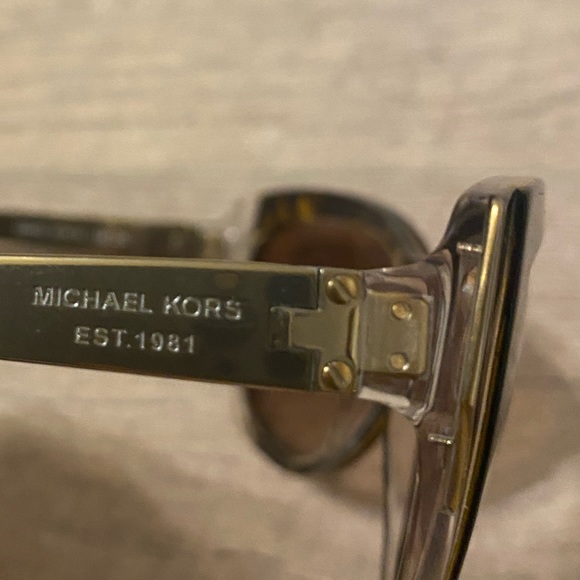 OR BEST OFFER - Picture 4 of 5